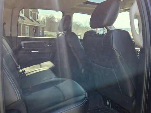Used 2016 RAM 2500 Laramie w/ Convenience Group image 22