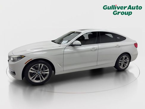 Used 2018 BMW 340i Gran Turismo xDrive image 2