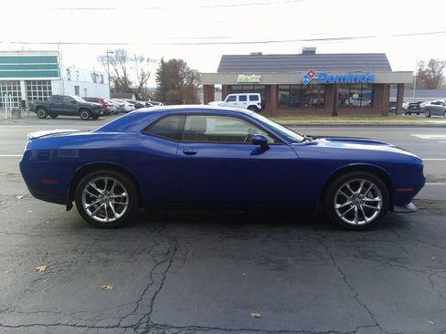 Used 2022 Dodge Challenger GT w/ Plus Package image 6