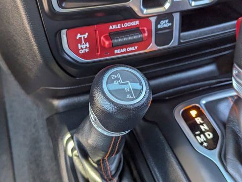 Used 2021 Jeep Gladiator Mojave image 31