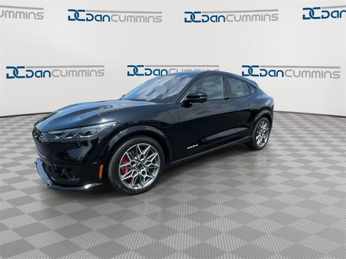 New 2025 Ford Mustang Mach-E GT image 4