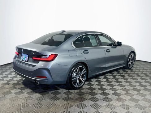 Used 2024 BMW 330i xDrive Sedan w/ Convenience Package AWD/4WD image 7