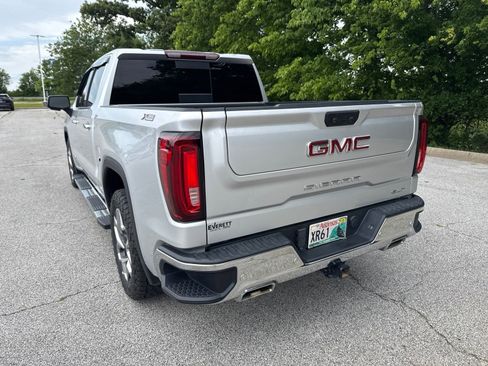 Used 2022 GMC Sierra 1500 SLT w/ SLT Premium Plus Package AWD/4WD image 8
