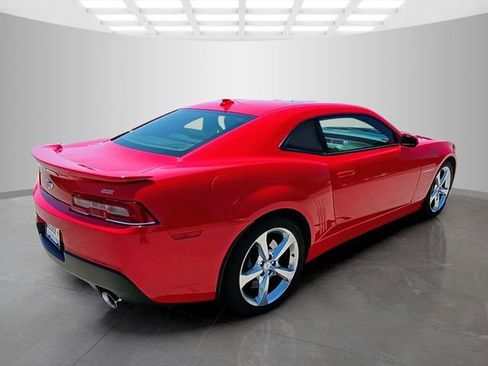 Used 2014 Chevrolet Camaro SS w/ RS Package RWD image 9