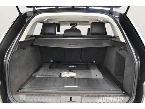 Used 2017 Land Rover Range Rover Sport HSE image 23