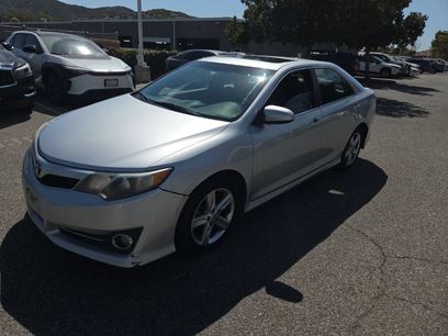 Used 2012 Toyota Camry SE w/ Leather Pkg