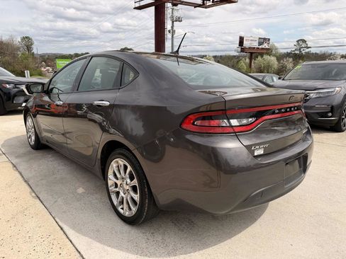 Used 2016 Dodge Dart Limited image 9