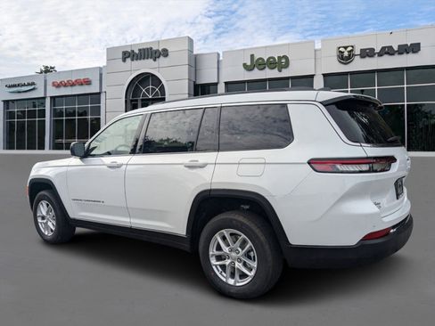 New 2025 Jeep Grand Cherokee L Laredo image 5