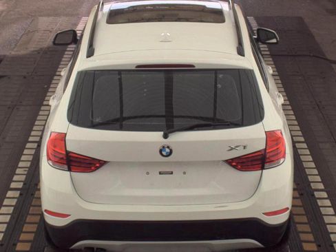 Used 2015 BMW X1 sDrive28i RWD image 5