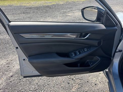 Used 2022 Honda Accord Sport image 31