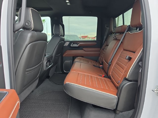Used 2025 GMC Sierra 2500 Denali Ultimate AWD/4WD image 10