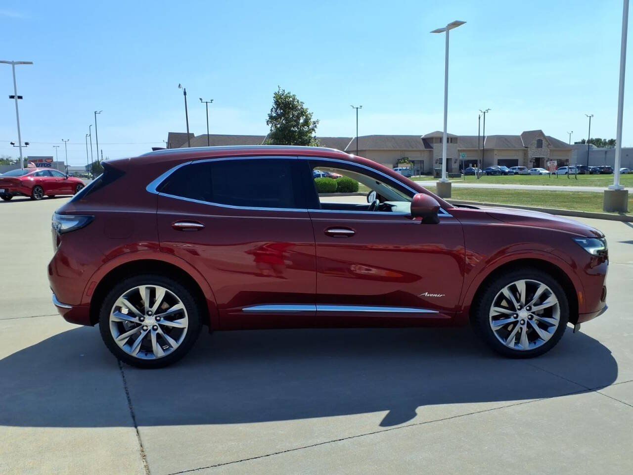 Used 2021 Buick Envision Avenir w/ Technology Package II FWD image 6