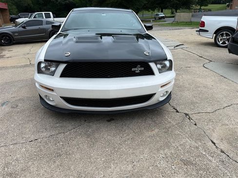 Used 2006 Ford Mustang GT RWD image 7