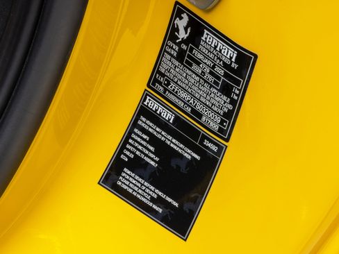 Certified 2025 Ferrari Roma Spider image 40