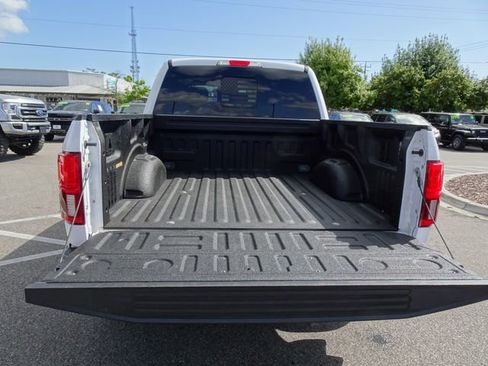 Used 2018 Ford F150 Lariat w/ Equipment Group 502A Luxury image 30