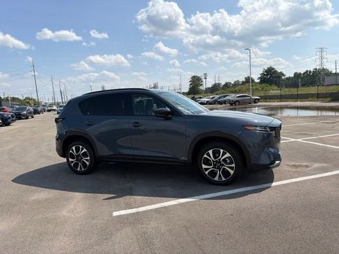 New 2026 MAZDA CX-5 Preferred AWD/4WD image 3