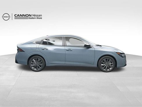 New 2026 Nissan Sentra SL image 6