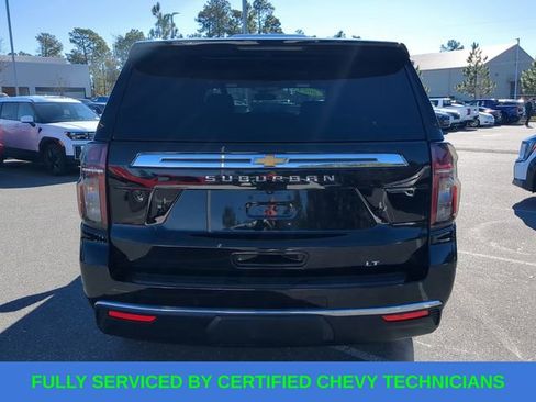 Used 2024 Chevrolet Suburban LT image 6