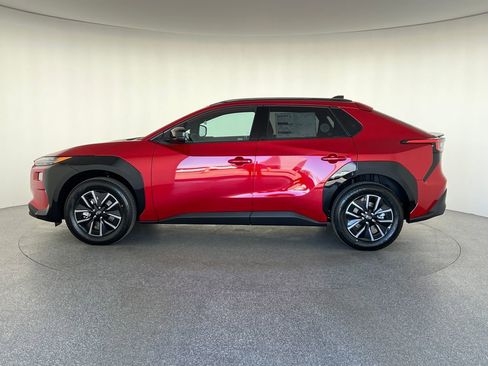 New 2026 Subaru Solterra Premium image 8