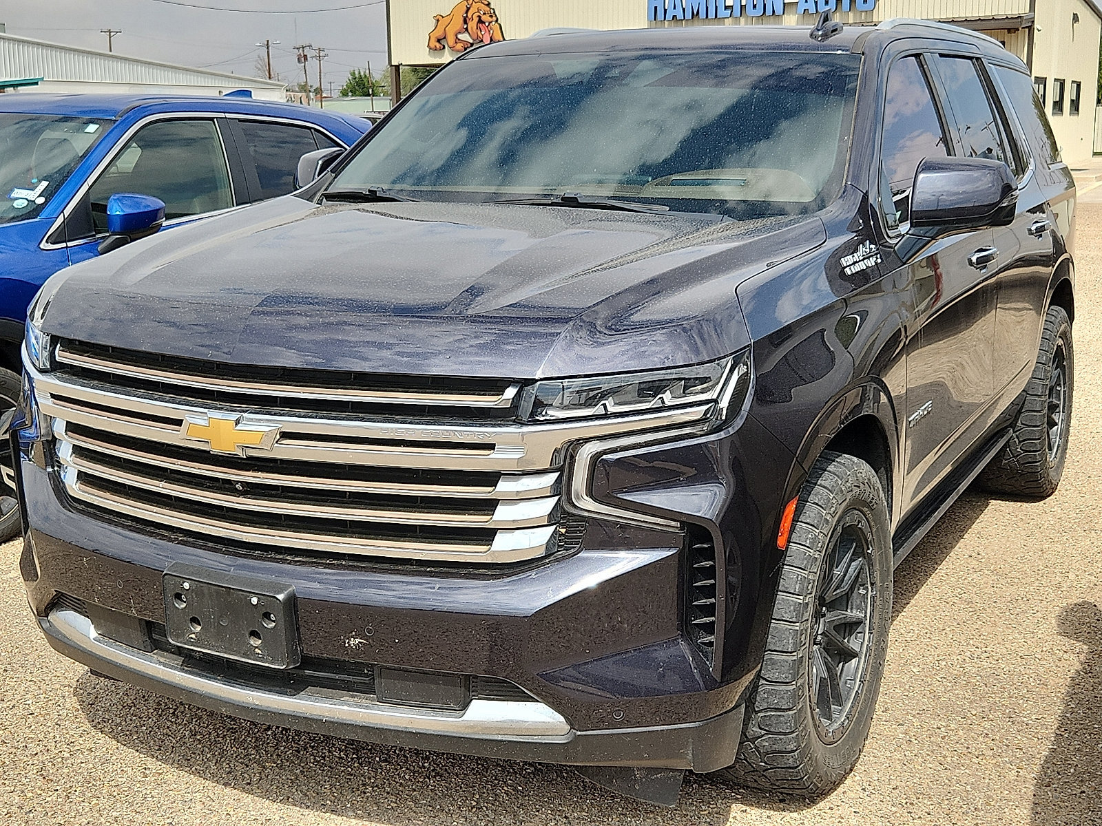 Used 2022 Chevrolet Tahoe High Country AWD/4WD image 1