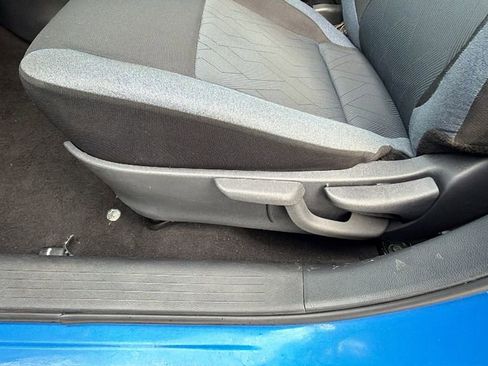 Used 2023 Nissan Versa SV image 21