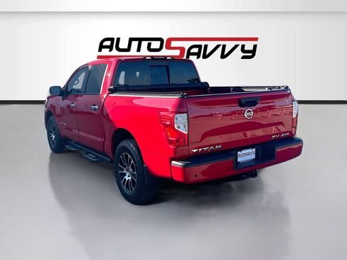 Used 2021 Nissan Titan SV w/ SV Convenience Package AWD/4WD image 5