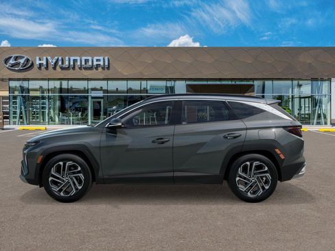 New 2026 Hyundai Tucson Limited AWD/4WD image 3