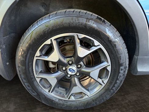 Used 2018 Subaru Crosstrek 2.0i Premium AWD/4WD image 39