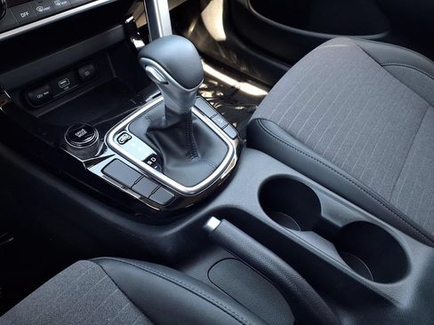 Certified 2023 Kia Seltos S FWD image 20