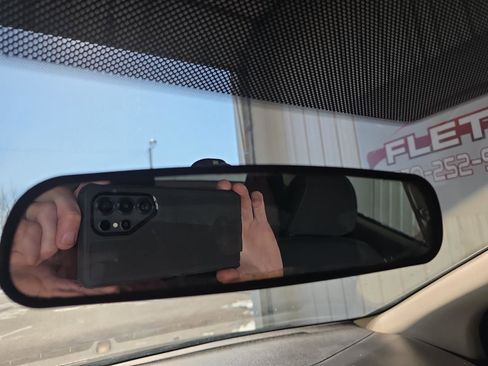 Used 2013 Ford Focus SE image 44