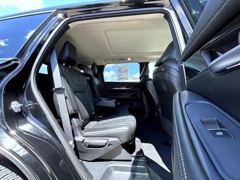 Used 2025 INFINITI QX60 Pure AWD/4WD image 18