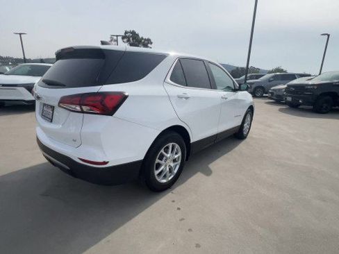 Used 2023 Chevrolet Equinox LT image 8