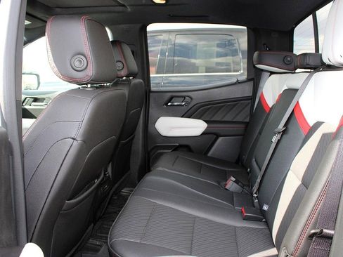 Used 2023 GMC Canyon AT4X image 33