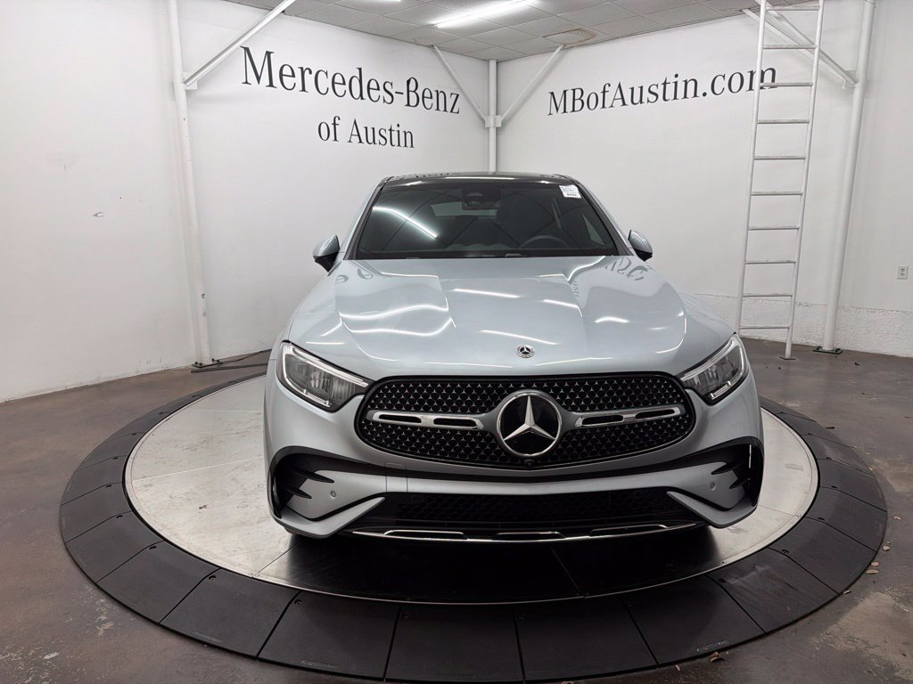 Used 2026 Mercedes-Benz GLC 300 4MATIC image 2