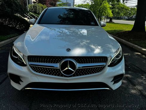 Used 2019 Mercedes-Benz GLC 300 4MATIC Coupe image 6