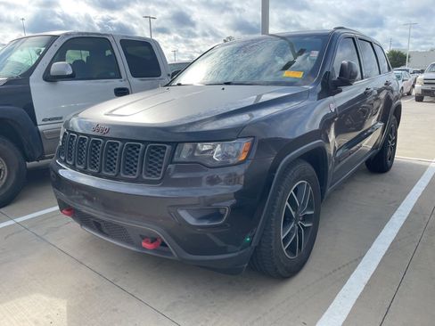 Used 2020 Jeep Grand Cherokee Trailhawk w/ Trailhawk Luxury Group AWD/4WD image 1
