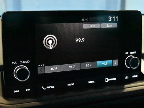 Used 2023 Honda Accord LX image 10