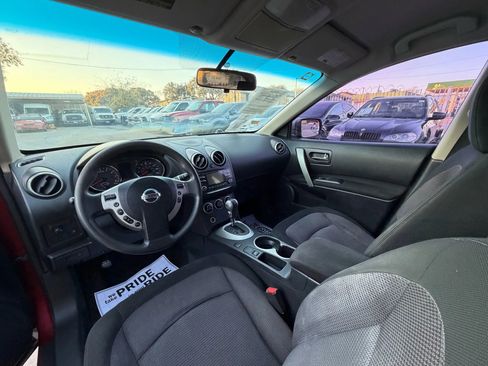Used 2012 Nissan Rogue SV FWD image 26