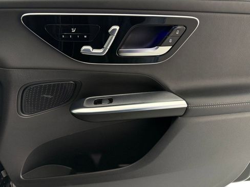 Certified 2023 Mercedes-Benz GLC 300 4MATIC image 21