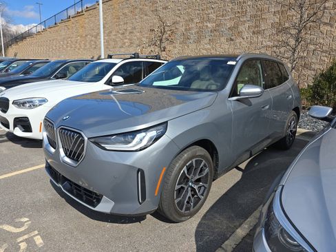 New 2026 BMW X3 xDrive30 w/ Convenience Package image 4