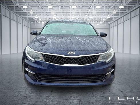 Used 2017 Kia Optima LX image 8