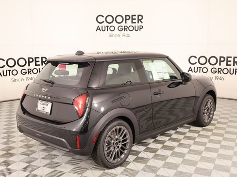 New 2026 MINI Cooper 2-Door Hardtop FWD image 20