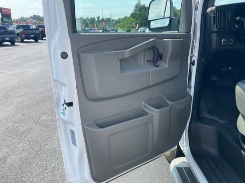 Used 2024 GMC Savana 2500 w/ Driver Convenience Package RWD image 13