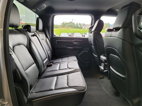 Used 2024 RAM 1500 Laramie image 14