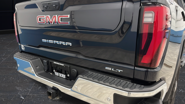 Used 2025 GMC Sierra 2500 SLT w/ SLT Premium Package AWD/4WD image 42
