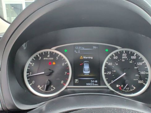 Used 2018 Nissan Sentra SL FWD image 7