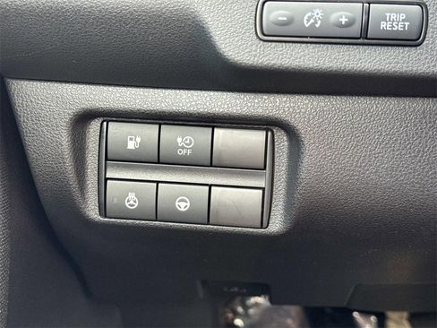 Used 2024 Nissan Leaf SV Plus image 30