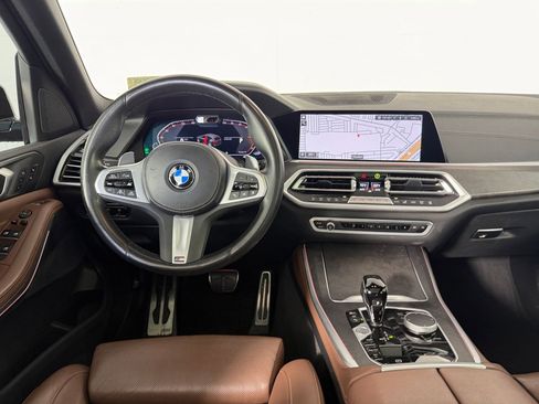 Used 2022 BMW X5 xDrive40i w/ M Sport Package AWD/4WD image 31