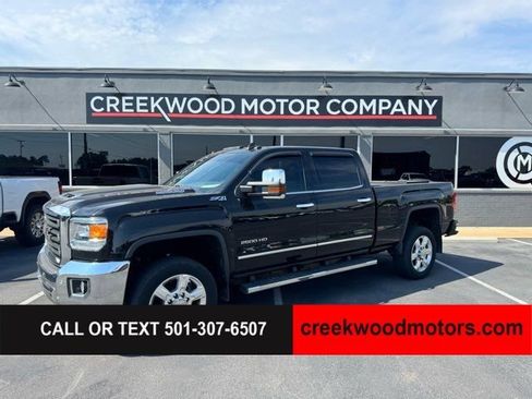 Used 2019 GMC Sierra 2500 SLT w/ Duramax Plus Package AWD/4WD image 1
