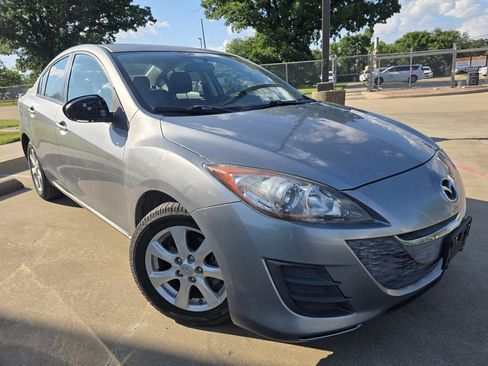 Used 2010 MAZDA MAZDA3 i Touring FWD image 26